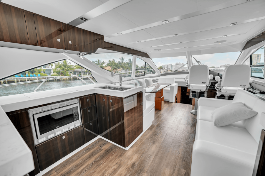 60ft Cruisers Yachts Yacht For Sale