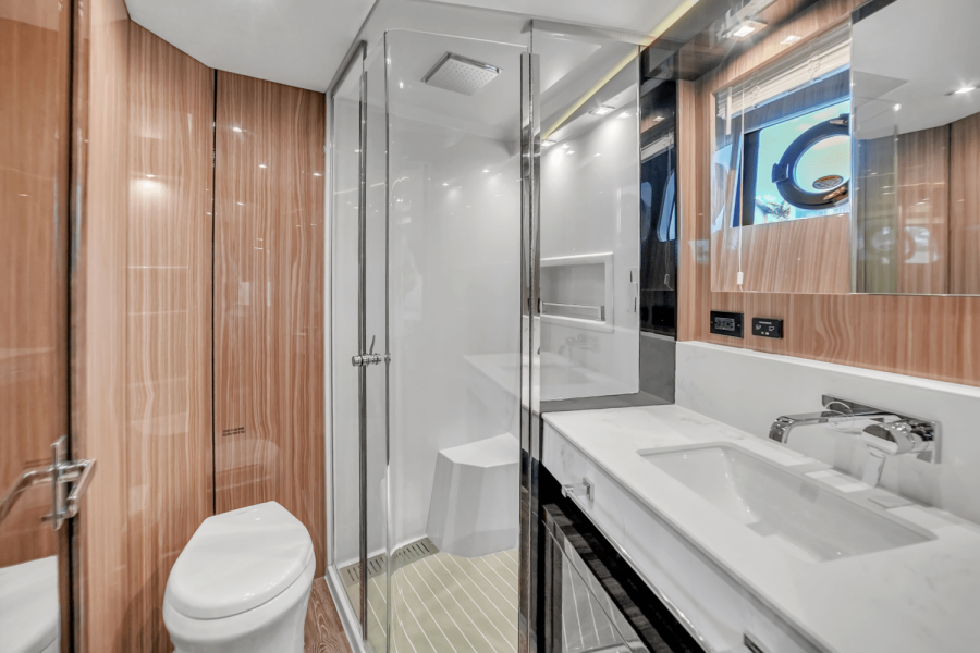60ft Cruisers Yachts Yacht For Sale