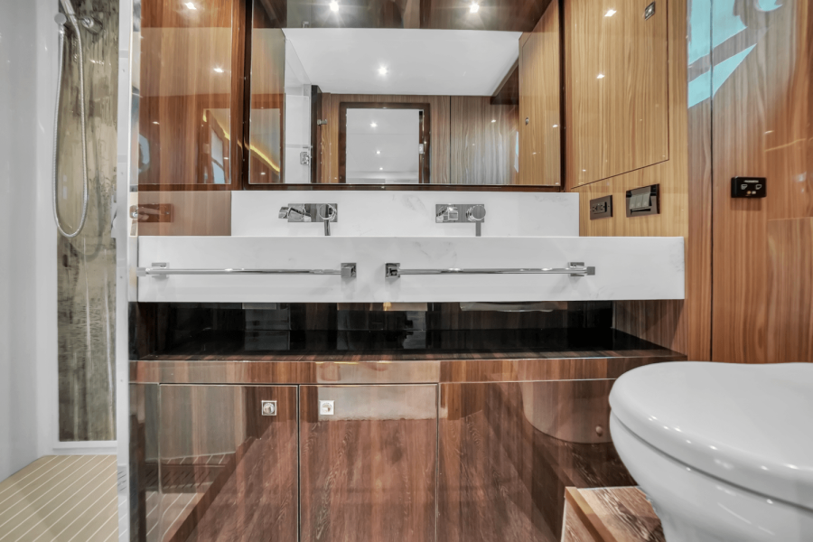 60ft Cruisers Yachts Yacht For Sale