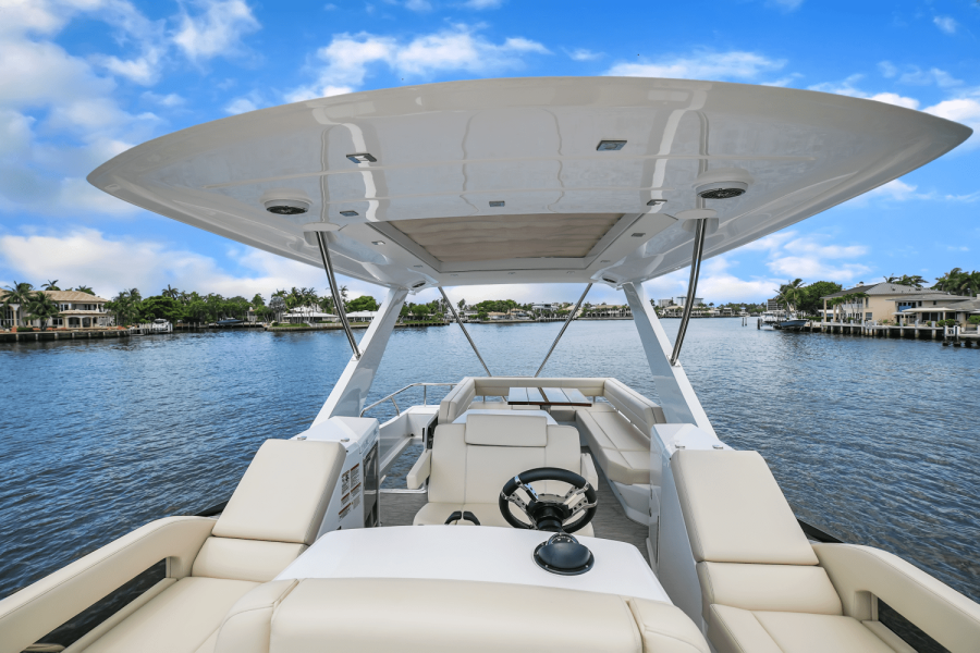 60ft Cruisers Yachts Yacht For Sale