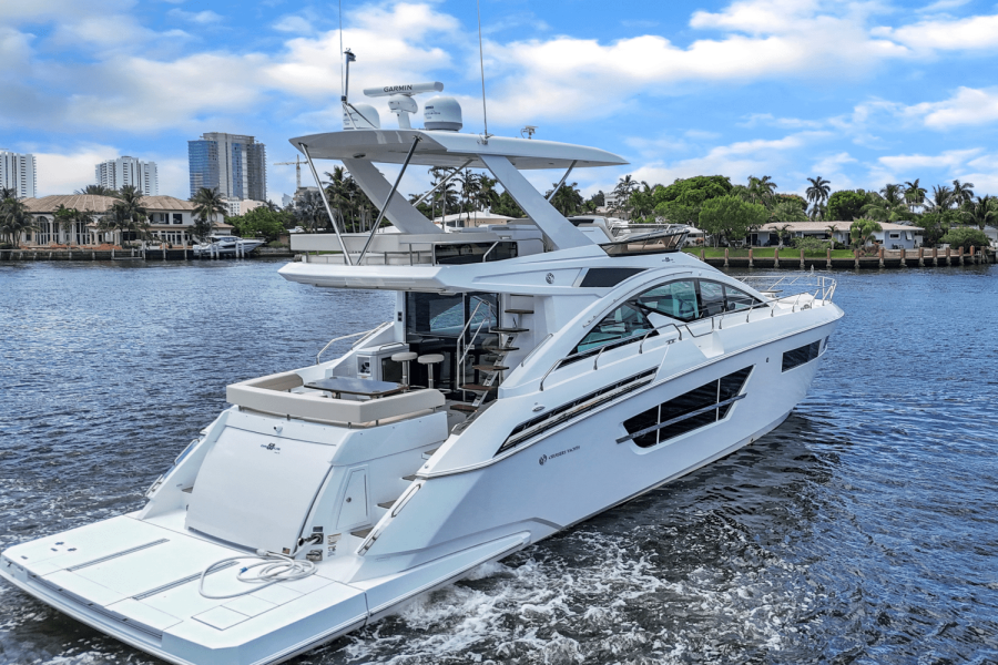 60ft Cruisers Yachts Yacht For Sale