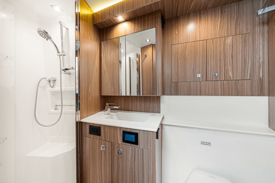 50ft Cruisers Yachts Yacht For Sale