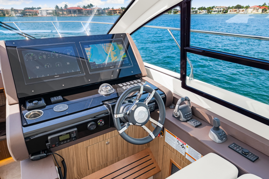 50ft Cruisers Yachts Yacht For Sale