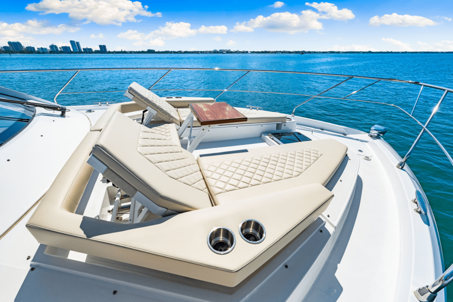 50ft Cruisers Yachts Yacht For Sale