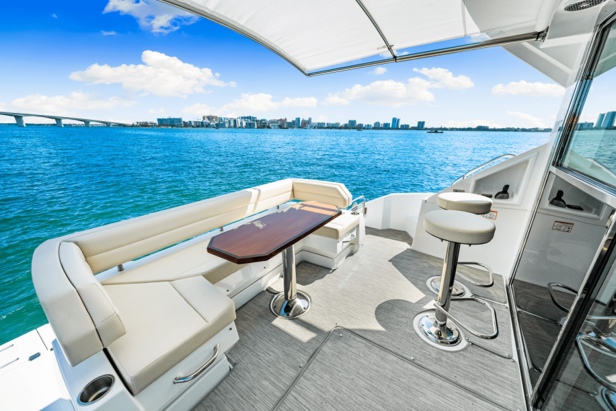 50ft Cruisers Yachts Yacht For Sale