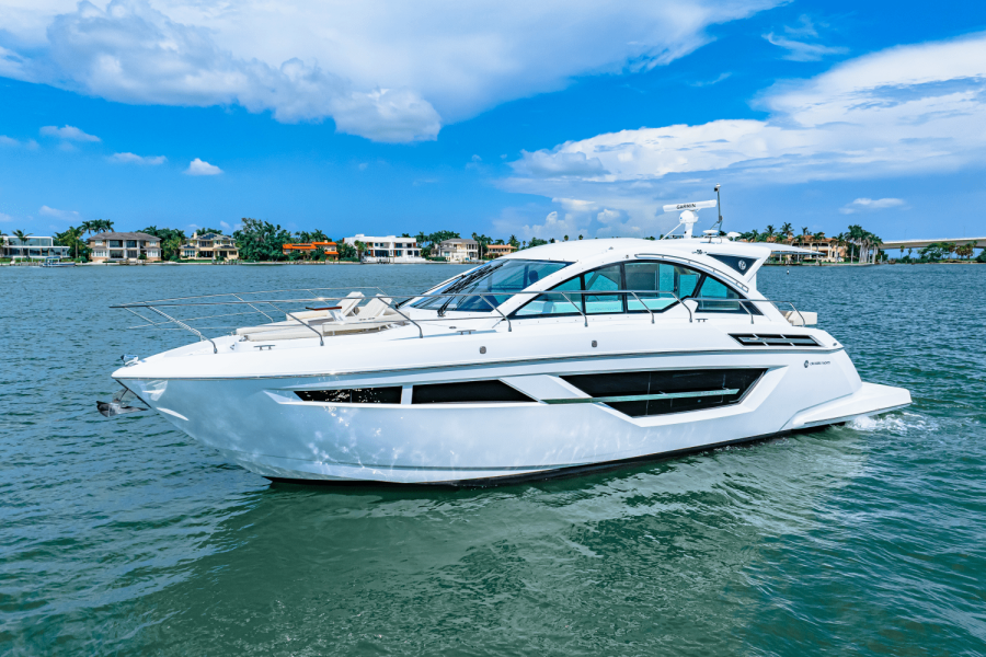 50ft Cruisers Yachts Yacht For Sale