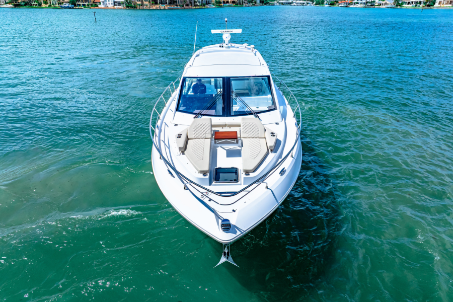 50ft Cruisers Yachts Yacht For Sale