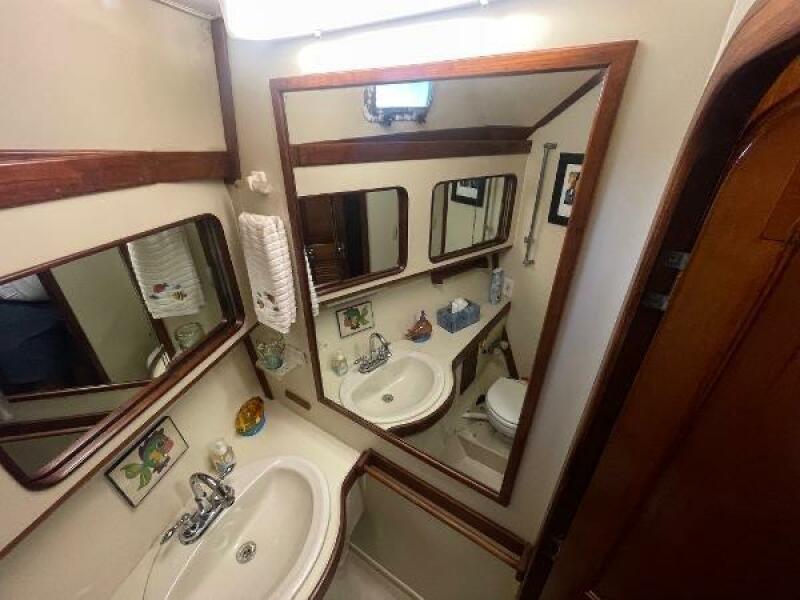1981 Gulfstar 48