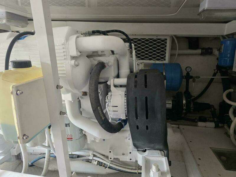 42ft Post Yacht For Sale