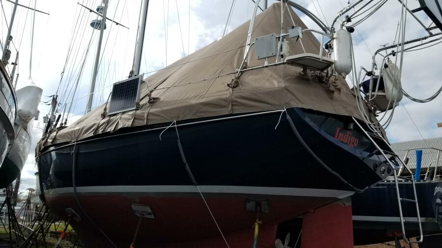 1999 Island Packet 380