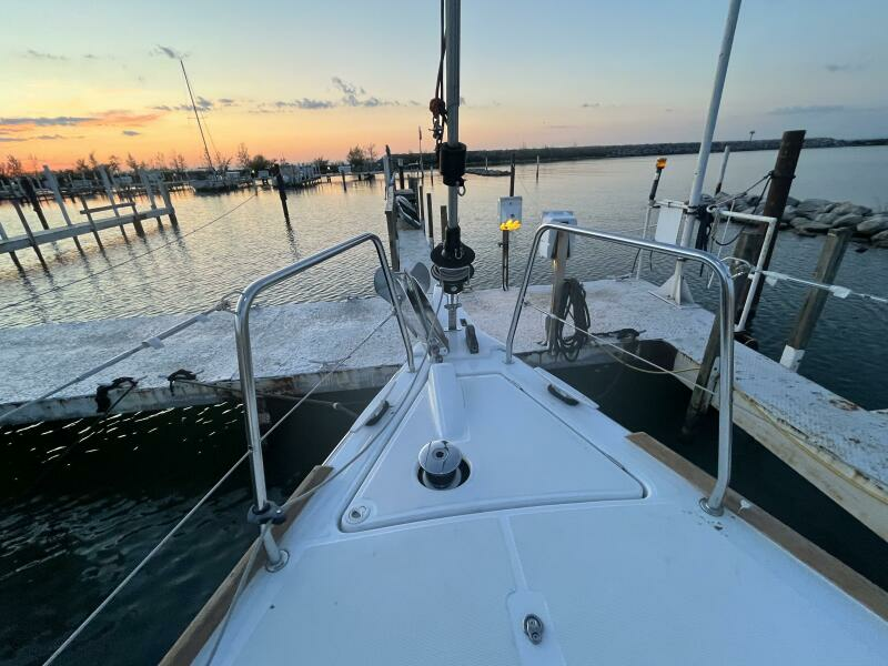 Slow Train 38ft Beneteau Yacht For Sale