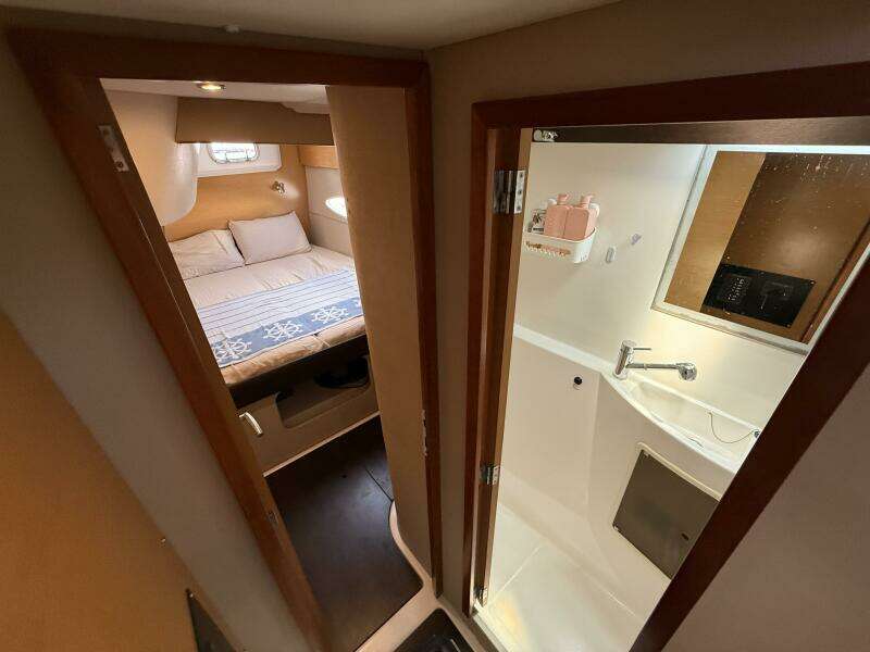BENEVAH 41ft Fountaine Pajot Yacht For Sale