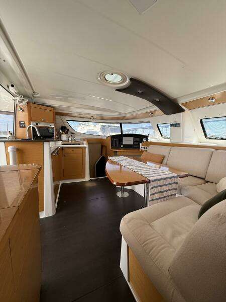 BENEVAH 41ft Fountaine Pajot Yacht For Sale