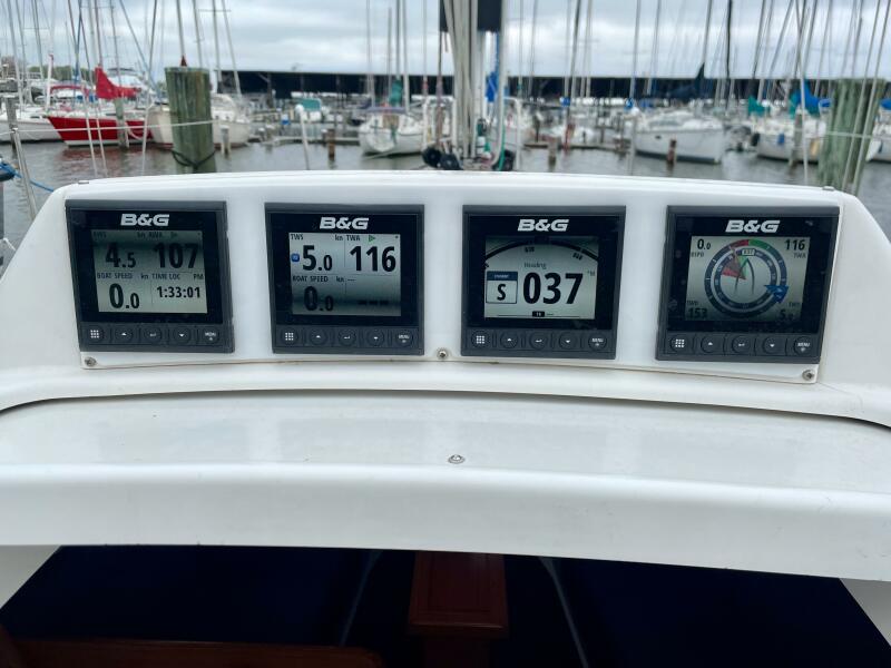 J 109 Skoot   25