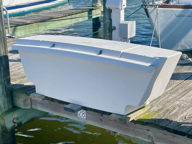 2010 J Boats J-109