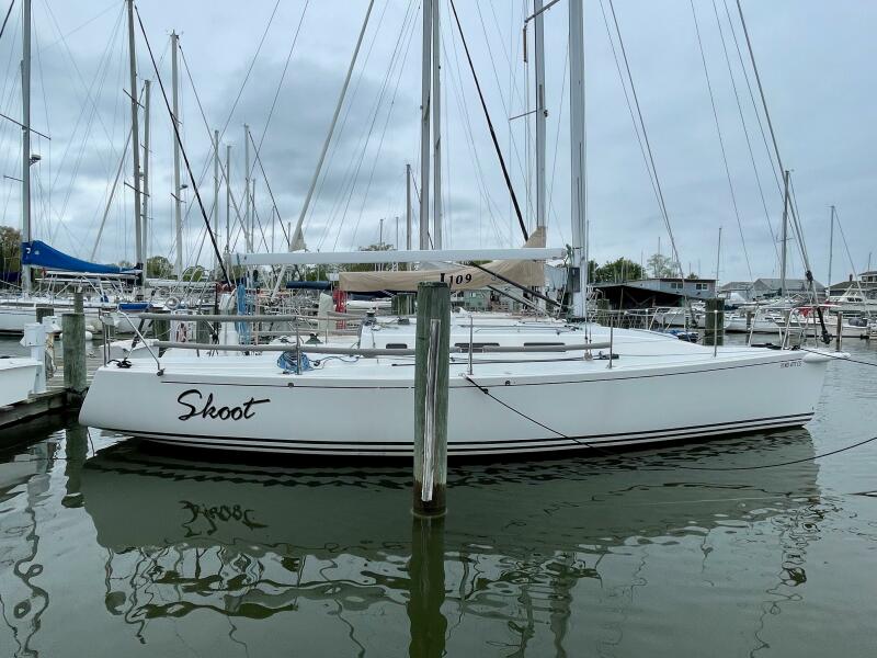 J 109 Skoot   2