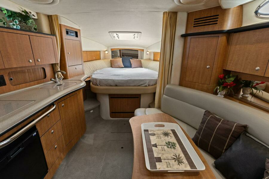 2006 Sea Ray 320 Sundancer