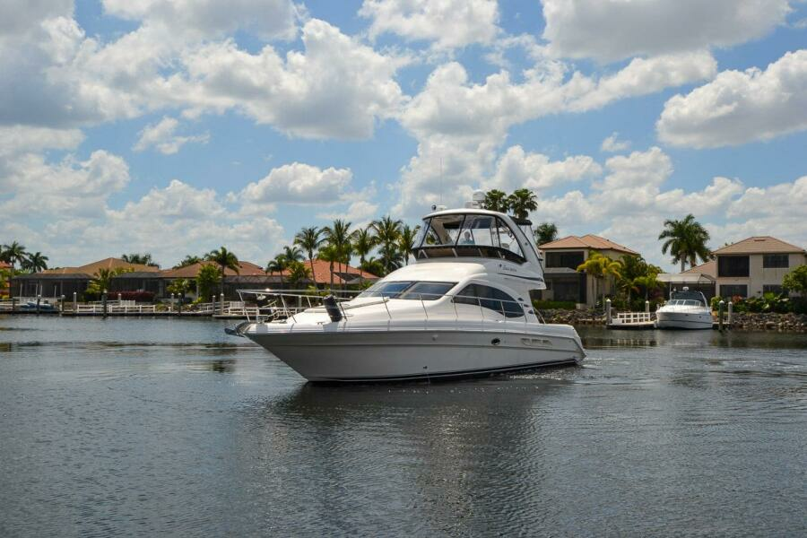 2007 Sea Ray 44 Sedan Bridge