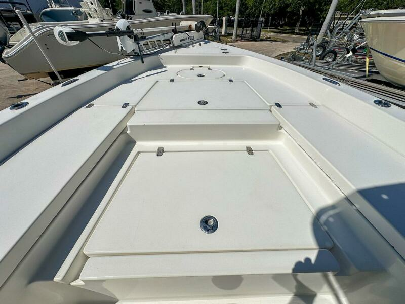 24ft Pathfinder Yacht For Sale