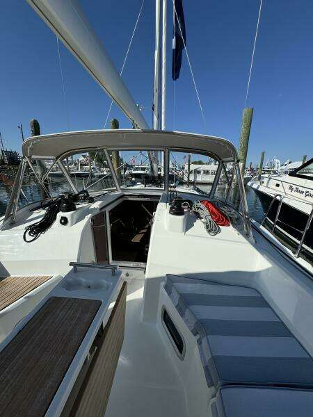 In Stock 37ft Beneteau Yacht For Sale