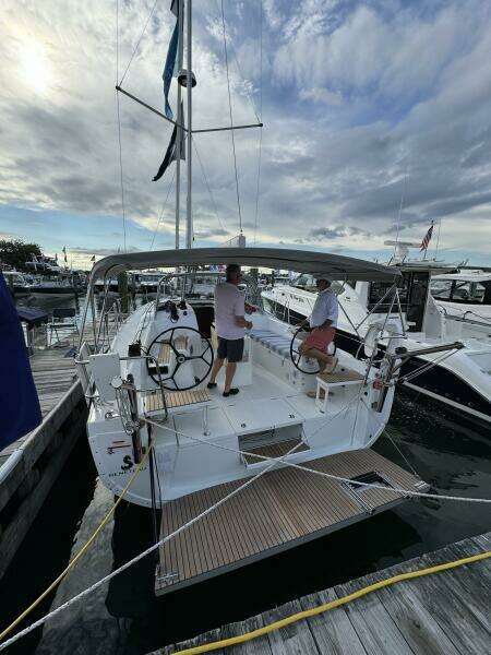 In Stock 37ft Beneteau Yacht For Sale