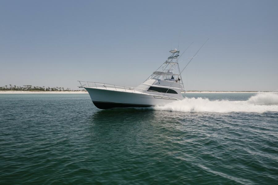 1998 Miller Marine 60' Convertible CAT'N'AROUND-Port Running