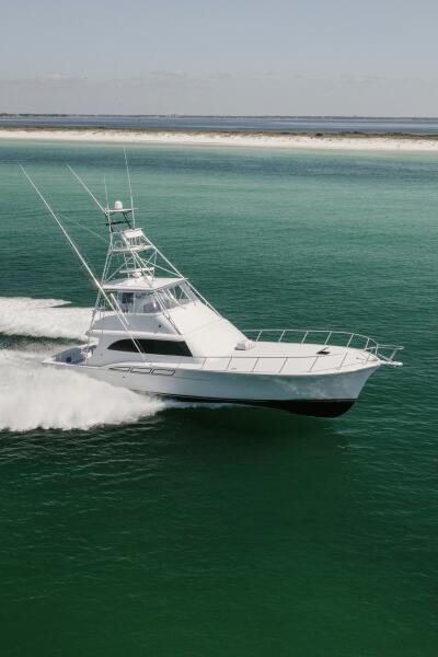 1998 Miller Marine 60' Convertible CAT'N'AROUND -STBD Running