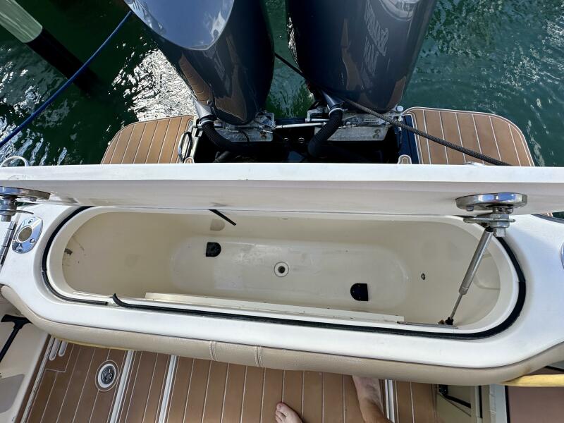 34' 2012 Scout 345 XSF