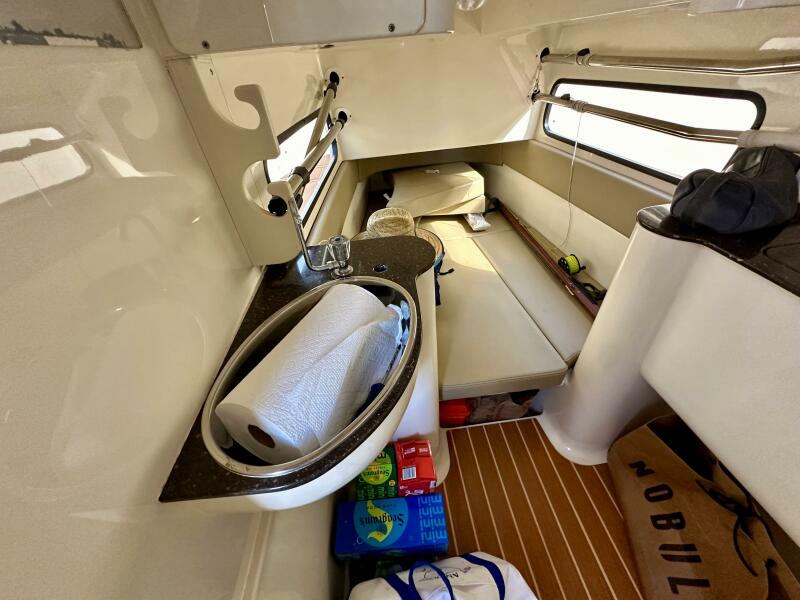 34' 2012 Scout 345 XSF