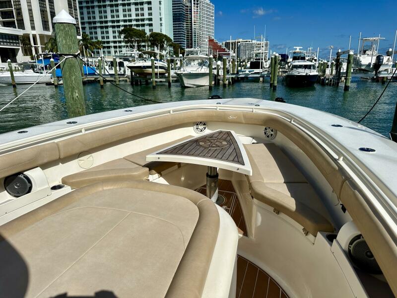 34' 2012 Scout 345 XSF