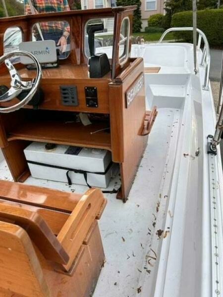 Seaweed 17ft Boston Whaler Yacht For Sale
