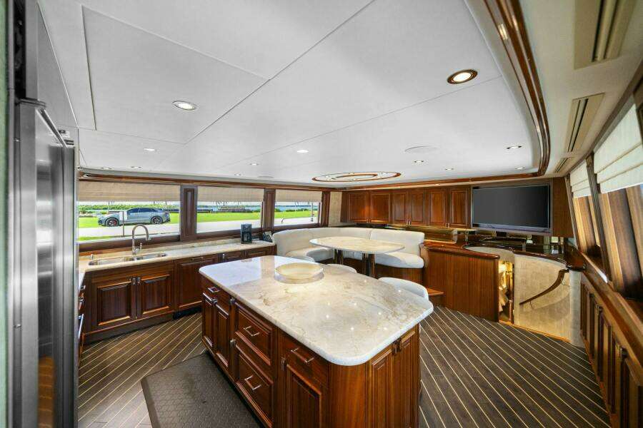 SEAQUINN 112ft Westport Yacht For Sale