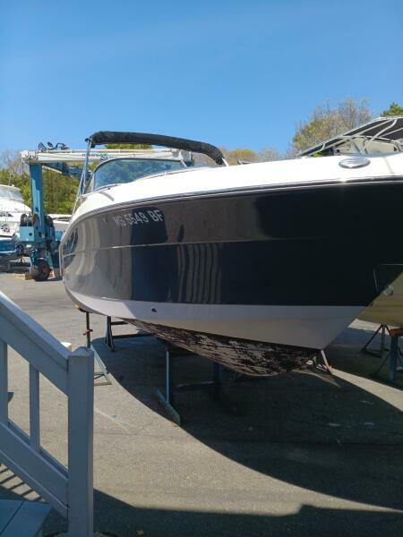 2015 Robalo R227
