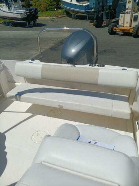2015 Robalo R227