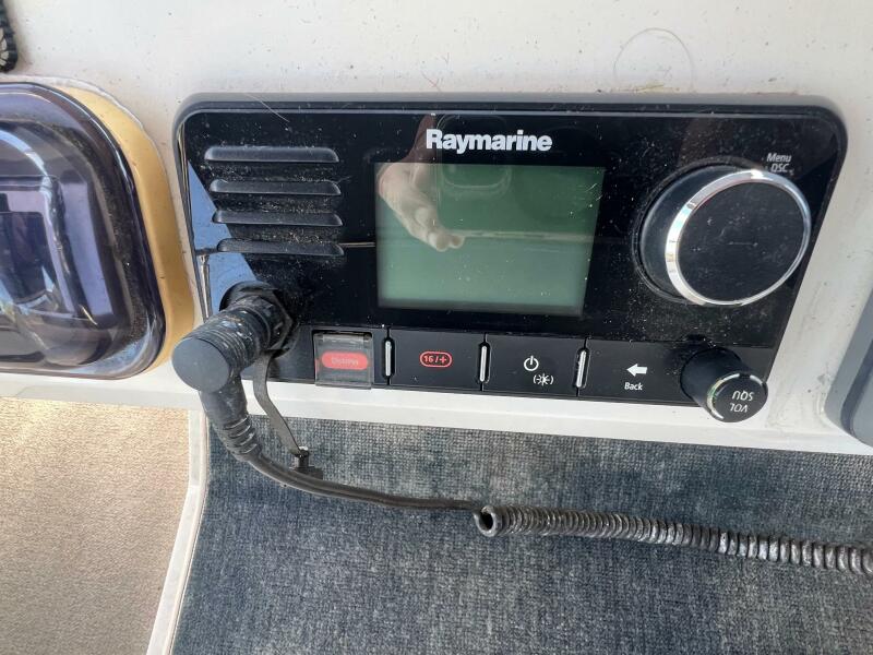 2002 Carver 406