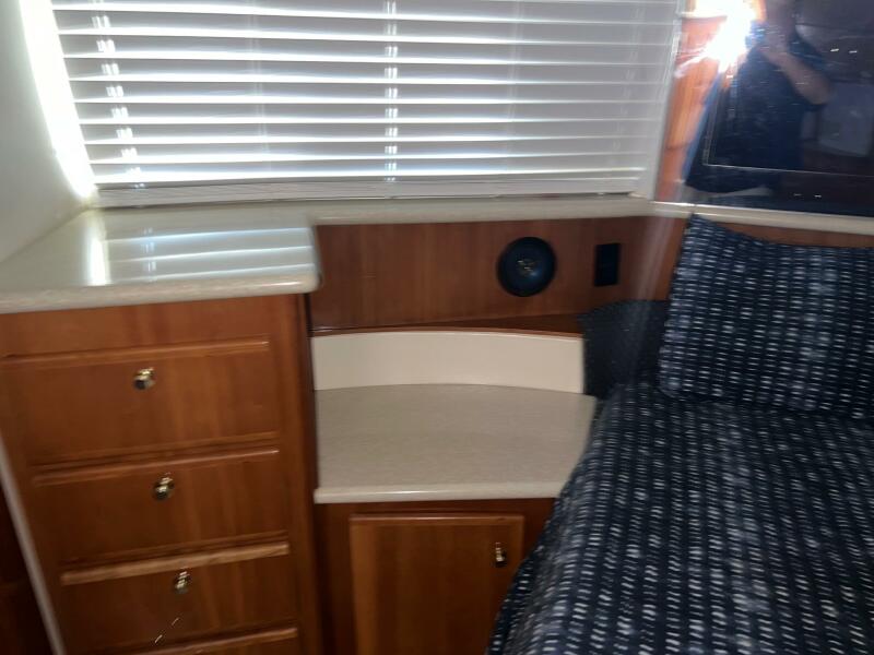 2002 Carver 406