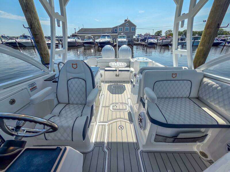 28ft Sea Fox Yacht For Sale