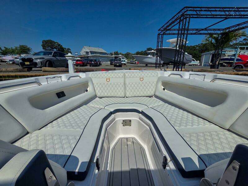28ft Sea Fox Yacht For Sale