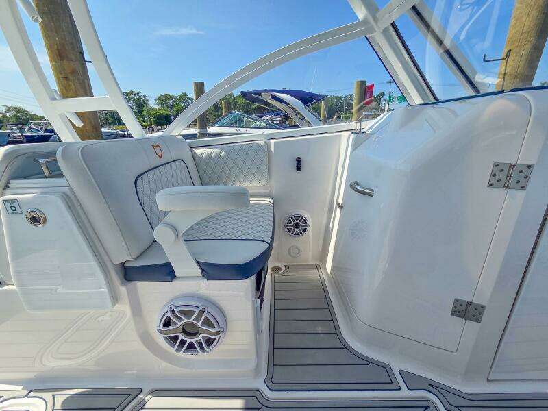 28ft Sea Fox Yacht For Sale