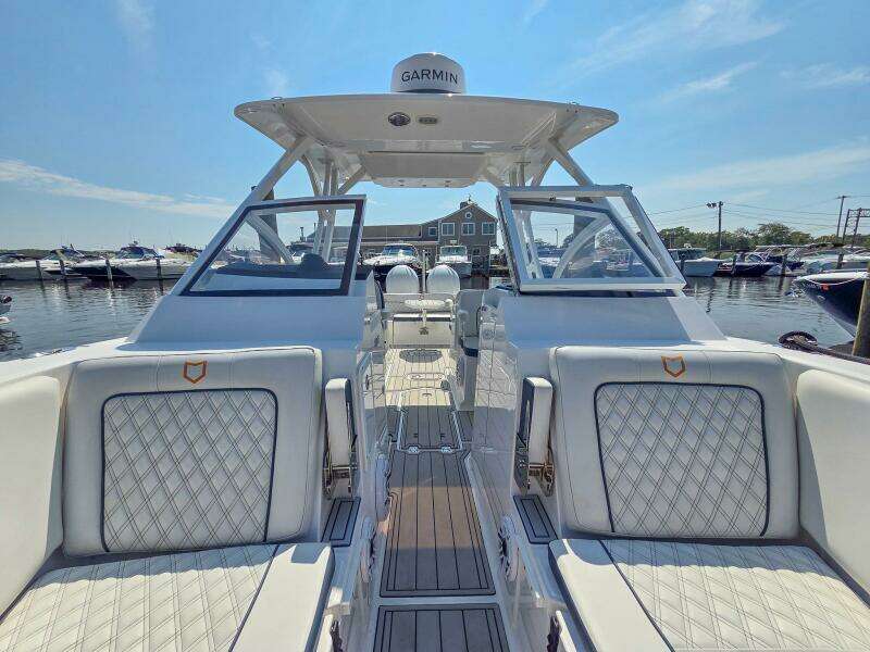28ft Sea Fox Yacht For Sale