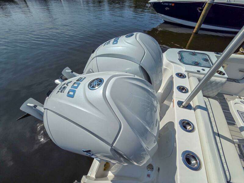 28ft Sea Fox Yacht For Sale