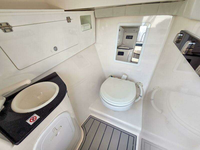 28ft Sea Fox Yacht For Sale