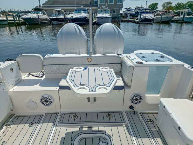 28ft Sea Fox Yacht For Sale