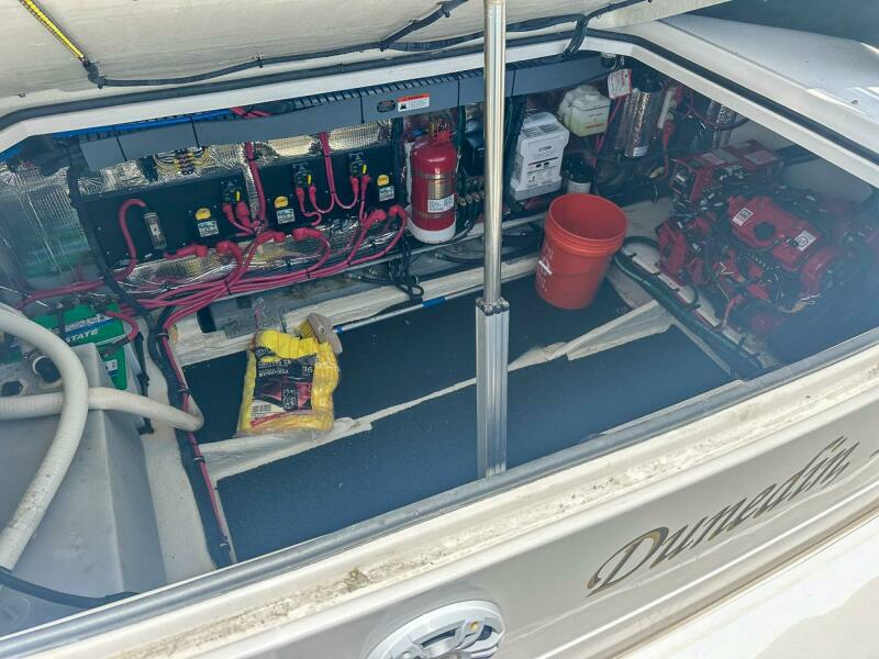 33ft Regal Yacht For Sale