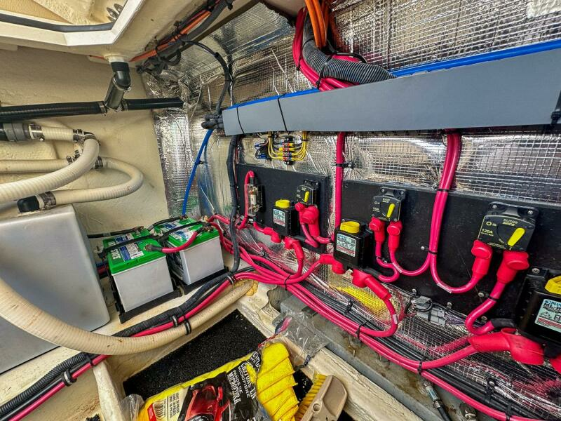 33ft Regal Yacht For Sale