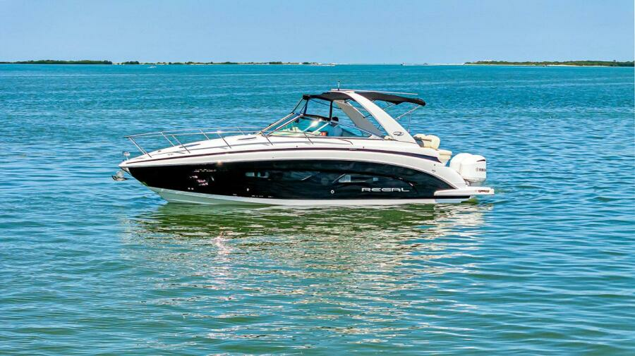 33ft Regal Yacht For Sale