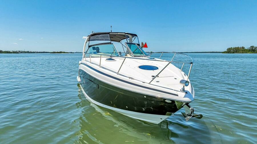 33ft Regal Yacht For Sale