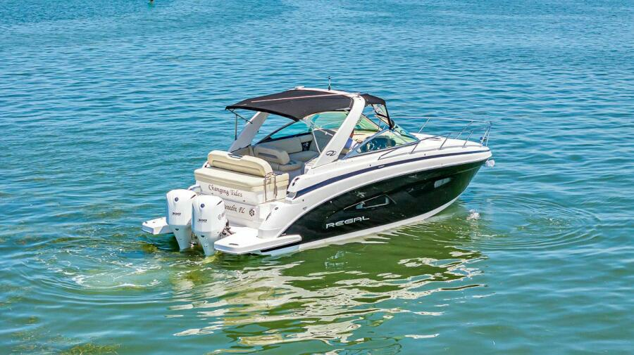 33ft Regal Yacht For Sale