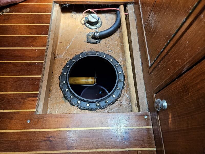 Fuel Tank Access