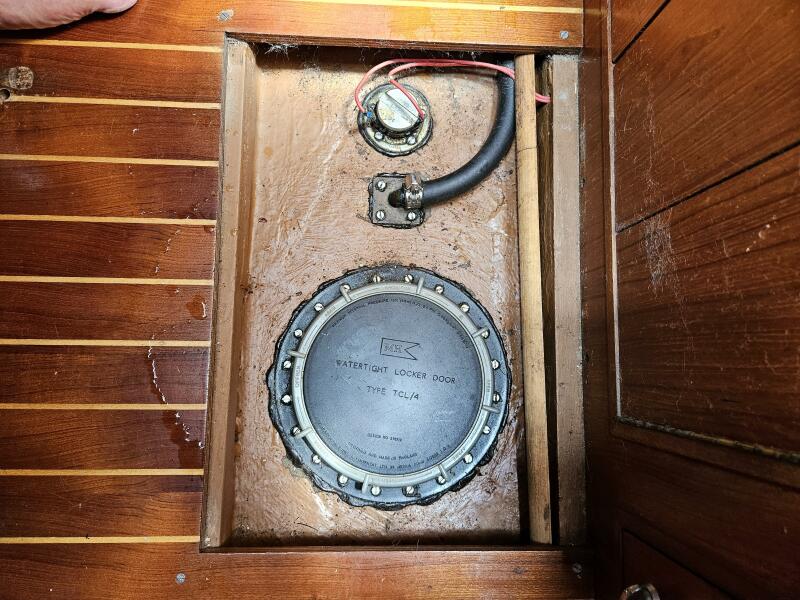 Fuel Tank Access